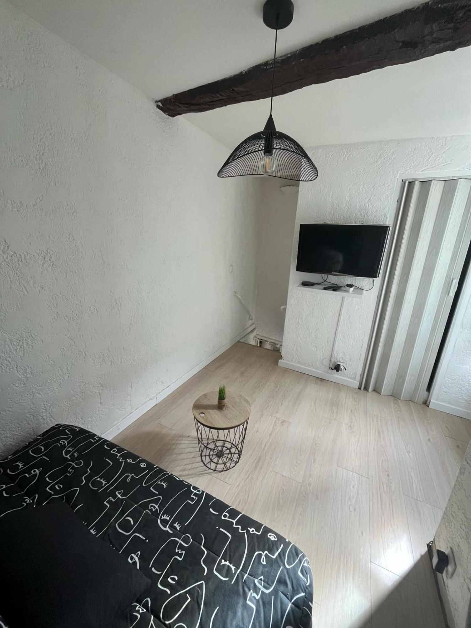 Studio En Duplex La Roquebrussanne Dış mekan fotoğraf